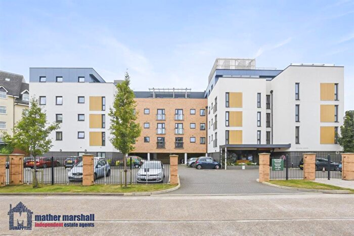 2 Bedroom Flat For Sale In Primett Road, Stevenage, SG1