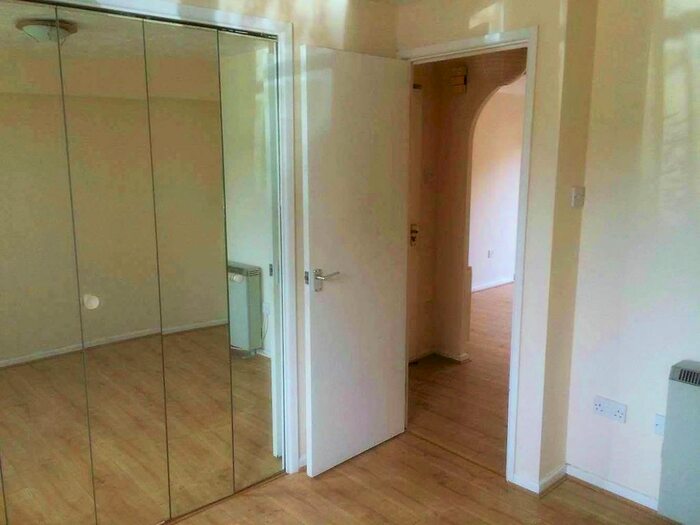 1 Bedroom Flat To Rent In Foxglove Close, Malvern, WR14