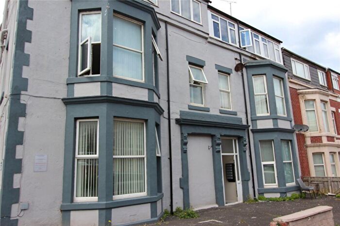 2 Bedroom Apartment To Rent In Esplanade, Whitley Bay, NE26