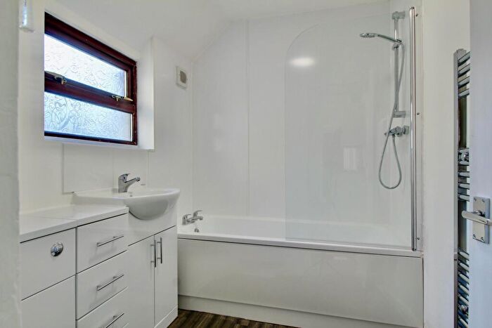 1 Bedroom Flat To Rent In Tomkinson Road, Nuneaton, CV10