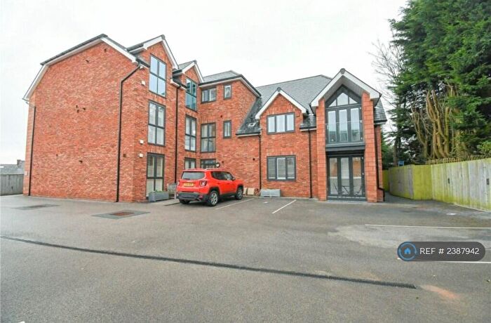 3 Bedroom Flat To Rent In Rocky Lane, Wirral, CH60