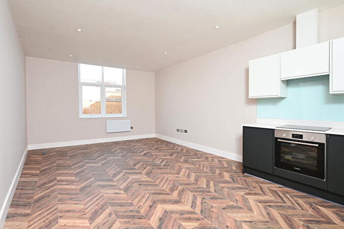 2 Bedroom Apartment To Rent In Eastmead, Farnborough, GU14