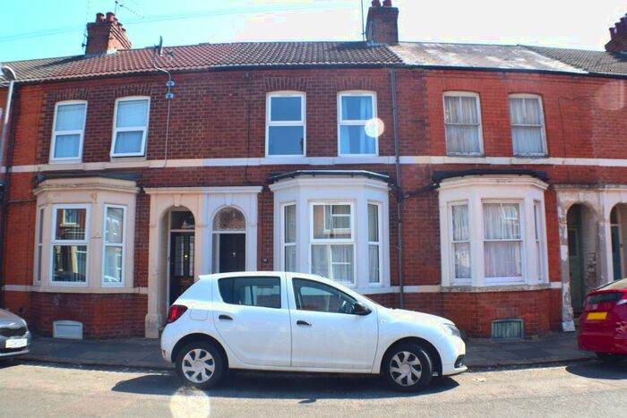 3 Bedroom Terraced House To Rent In Loyd Road, Abington, Northampton, NN1
