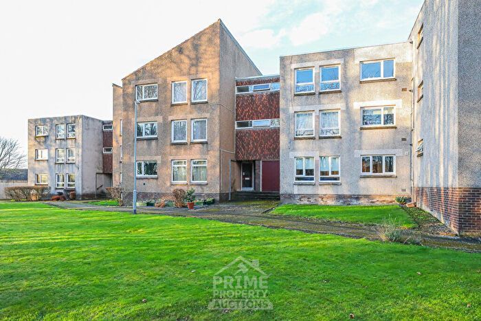 2 Bedroom Flat For Sale In Grampian Gardens, Aberdeen, AB21