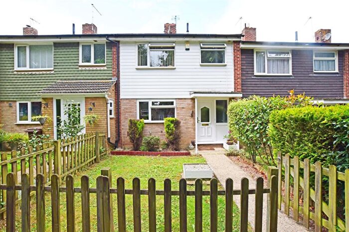 3 Bedroom Terraced House For Sale In Burnham Walk, Rainham, ME8