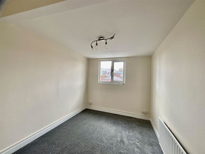 Property To Rent In Ramshill Road, Scarborough, YO11