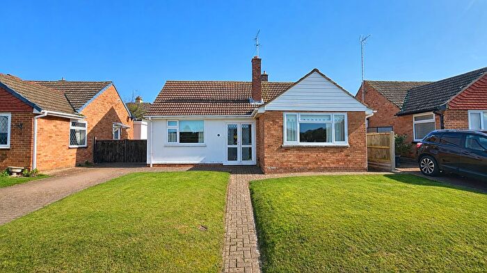 2 Bedroom Detached Bungalow For Sale In Cherry Gardens, Herne Bay, CT6