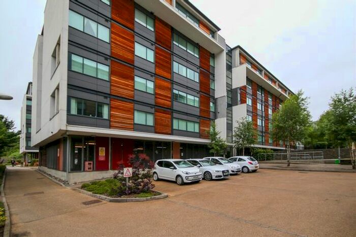 2 Bedroom Flat To Rent In Hudson Court, Broadway, Salford, M50