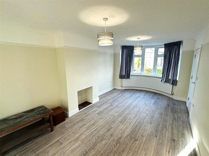 3 Bedroom Semi-Detached House To Rent In Somervell Road, Harrow, HA2