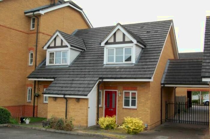 2 Bedroom Terraced House To Rent In Redwood Grove, Bedford, MK42