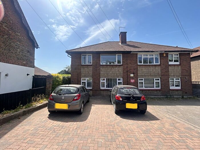 2 Bedroom Flat To Rent In Blendon Road, Bexley, DA5
