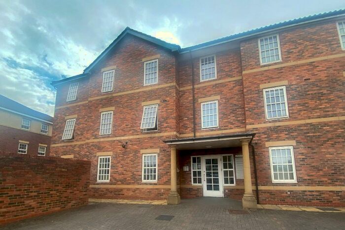 2 Bedroom Flat To Rent In Figham Road, Beverley, East Riding Of Yorkshire, HU17