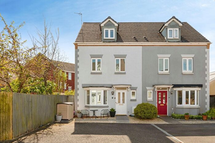 4 Bedroom Semi Detached House For Sale In Six Mills Avenue, Gorseinon, Swansea, SA4