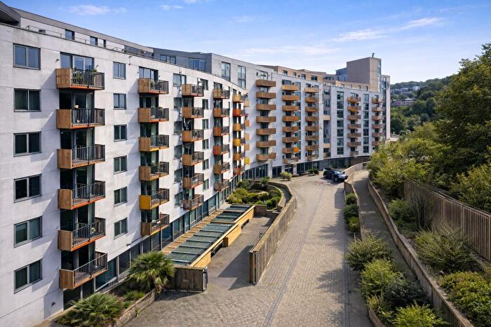 2 Bedroom Flat For Sale In New England Street, City Centre, Brighton, BN1