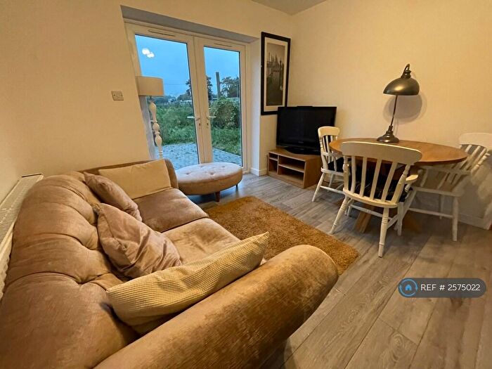 1 Bedroom Bungalow To Rent In Wayside Road, St. Leonards, Ringwood, BH24