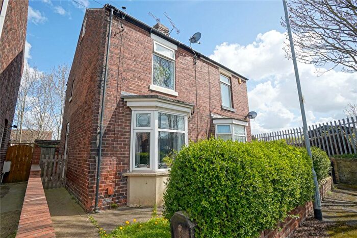 2 Bedroom Semi Detached House For Sale In Oxford Street, Rotherham, South Yorkshire, S65