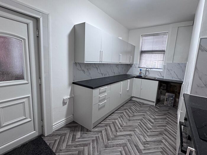 2 Bedroom House To Rent In Carr View Avenue, Balby, Doncaster, DN4