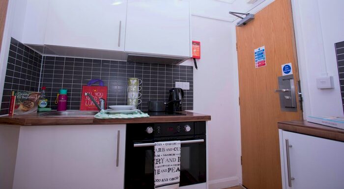 1 Bedroom Studio To Rent In 190 Kensal Road, London W10