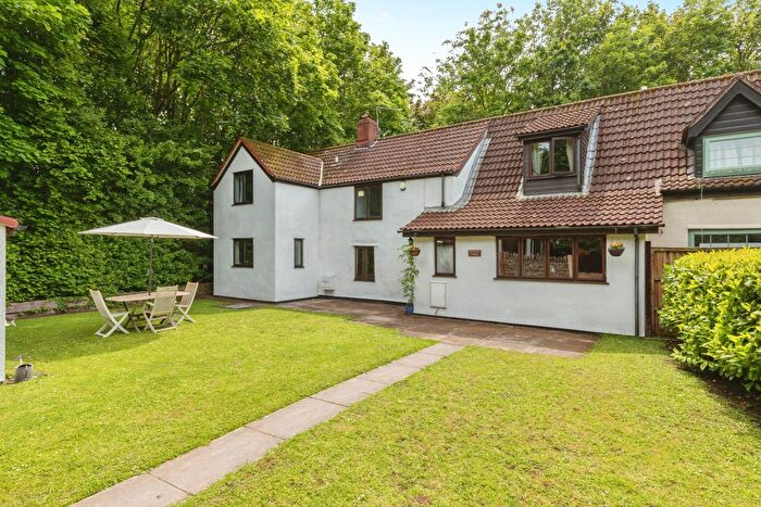 4 Bedroom Semi-Detached House For Sale In Badminton Road, Yate, Bristol, BS37