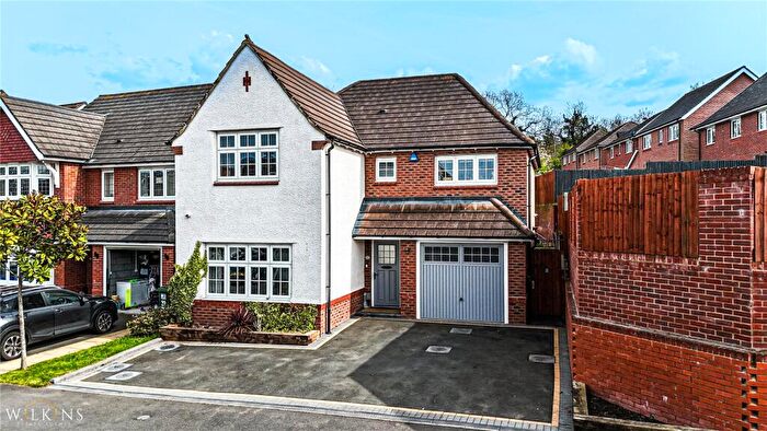 4 Bedroom Detached House For Sale In Wensleydale, Wilnecote, Tamworth, Staffordshire, B77