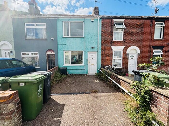 3 Bedroom Terraced House For Sale In Tottenham Street, Great Yarmouth, NR30