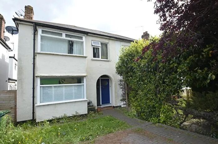 3 Bedroom Maisonette To Rent In London Road, Ashford, TW15