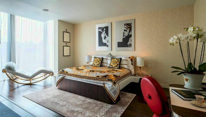 2 Bedroom Flat For Sale In Damac Tower, Nine Elms, London, SW8