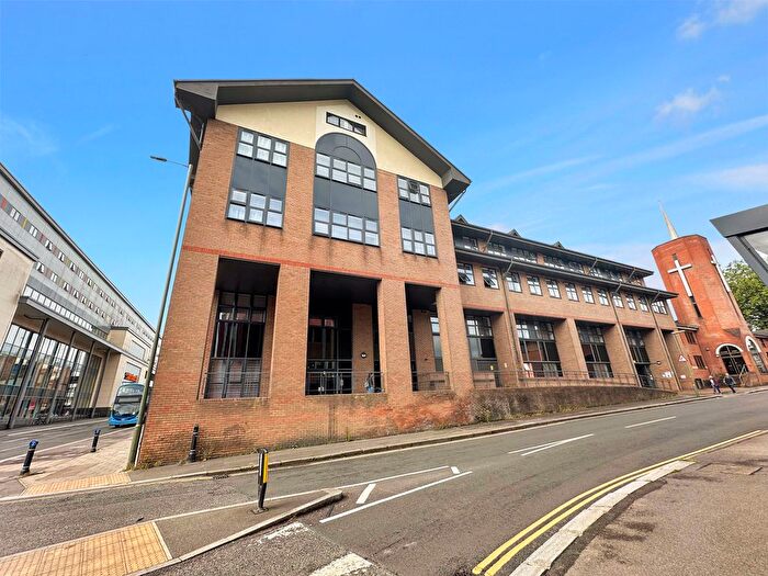 1 Bedroom Flat To Rent In Aquila House, , London Road, Redhill, Surrey, RH1