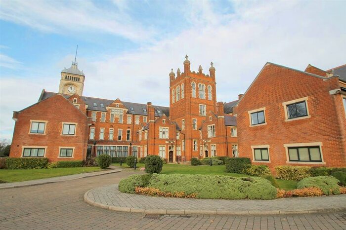 2 Bedroom Flat To Rent In J F K House, Royal Connaught Drive, Bushey, Hertfordshire, WD23