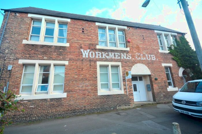 2 Bedroom Flat To Rent In High Street South Back, Langley Moor, Durham, DH7