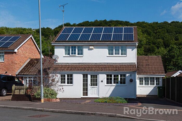 3 Bedroom Detached House For Sale In Ravensbrook, Morganstown, Cardiff, CF15