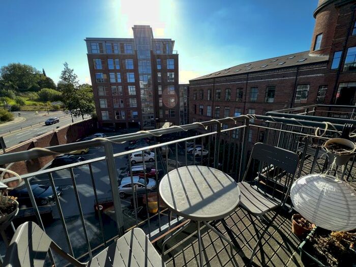 1 Bedroom Apartment To Rent In Roberts Wharf, Neptune Street, LS9