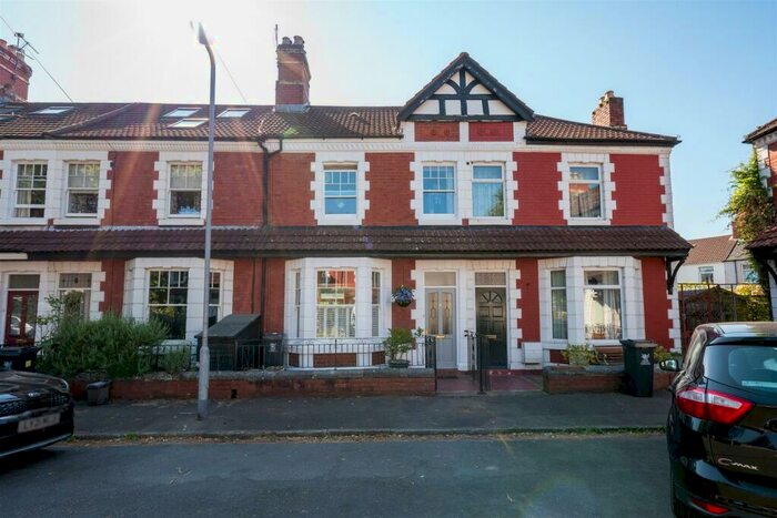 3 Bedroom Terraced House For Sale In Turberville Place, Cardiff, CF11