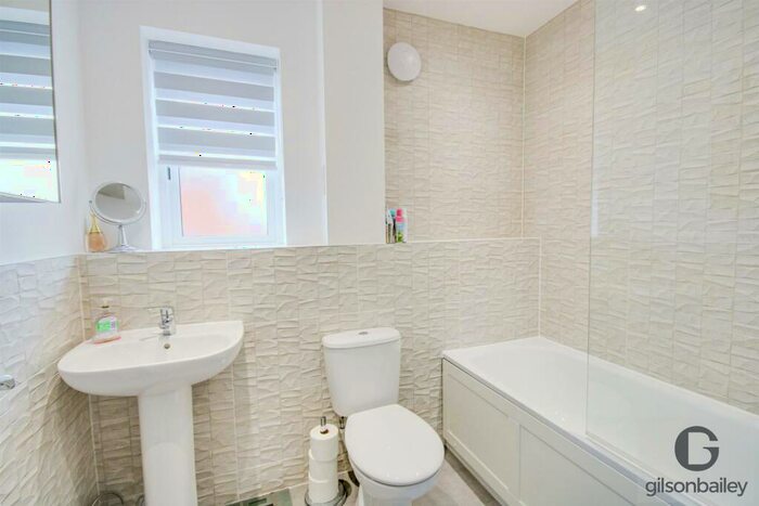 4 Bedroom Detached House For Sale In Grouse Road, Sprowston, NR7