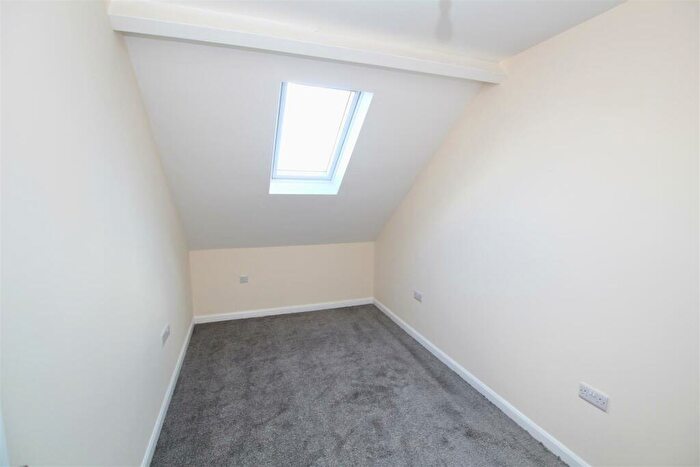 2 Bedroom Apartment To Rent In High Street, Ilfracombe, EX34