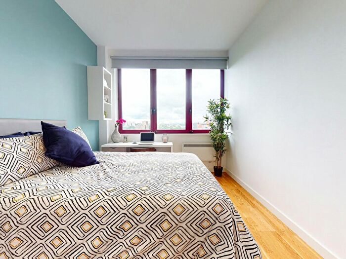 2 Bedroom Apartment To Rent In Apt, Q One Residence #, LS2
