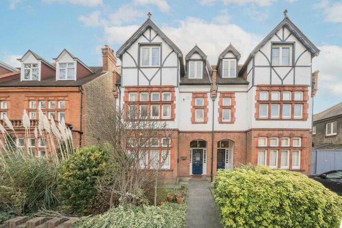 1 Bedroom Flat To Rent In Sutton Court Road, London, W4
