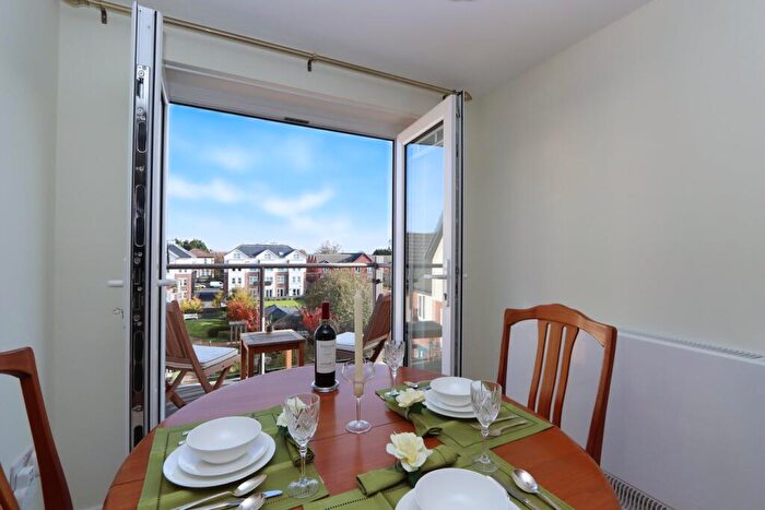 2 Bedroom Retirement Property For Sale In Alexandra Road, Southport, PR9