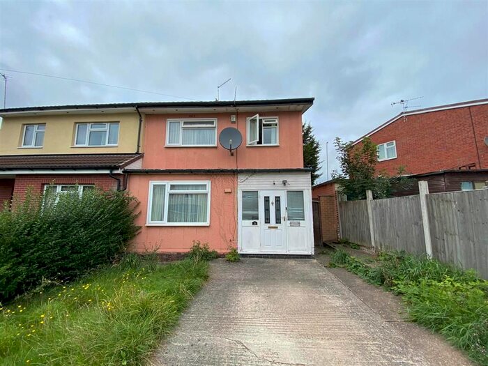 3 Bedroom SemiDetached House For Sale In Brindley Road, Wollaton