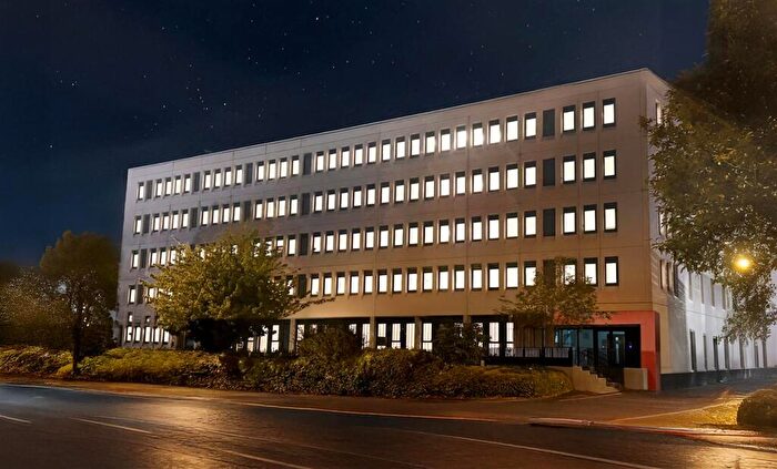 2 Bedroom Apartment For Sale In Ariel House, Birmingham, B26