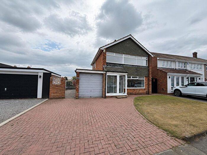 3 Bedroom Detached House For Sale In Kesteven Road, Fens, Hartlepool, TS25