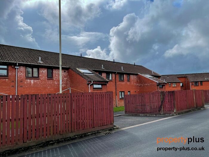 1 Bedroom Flat To Rent In Nebo Estate, Ystrad -, Ystrad, CF41