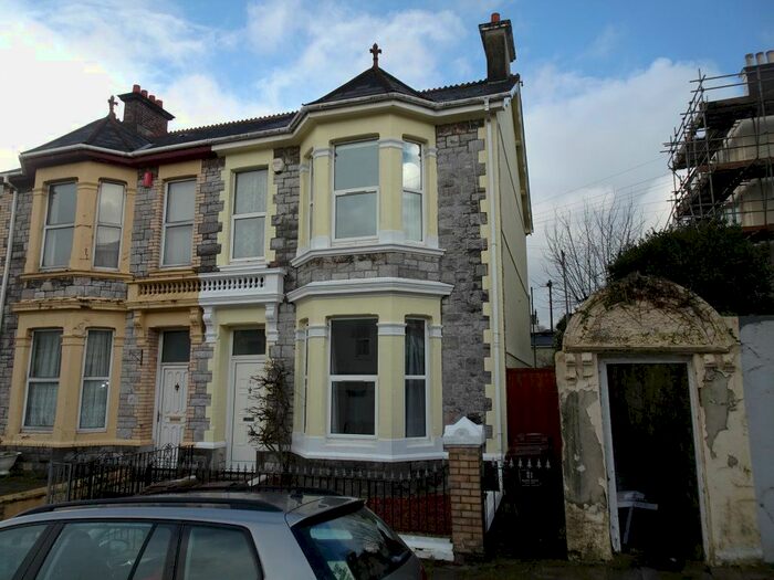 4 Bedroom Property To Rent In Derry Avenue, Plymouth, PL4