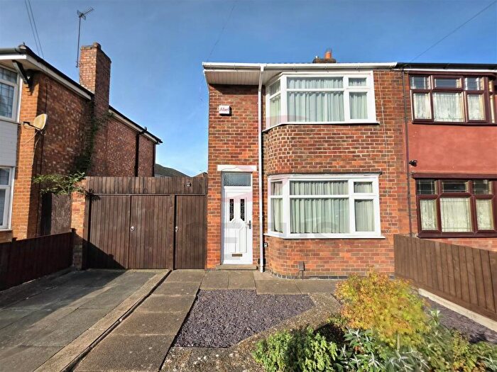 3 Bedroom Semi Detached House To Rent In Roseway, Rushey Mead, Leicester, LE4