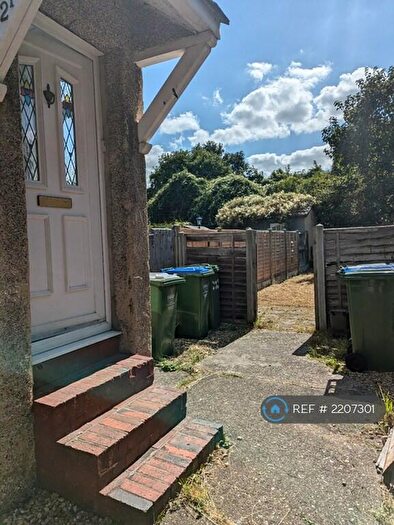 2 Bedroom Maisonette To Rent In Eversley Avenue, Bexleyheath, DA7