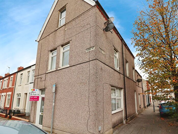 1 Bedroom Flat For Sale In Court Road, Grangetown, Cardiff, CF11