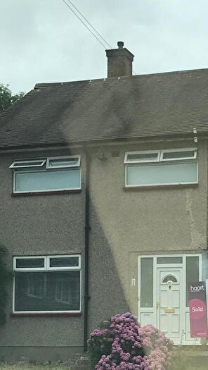 3 Bedroom Terraced House For Sale In Romford, RM3
