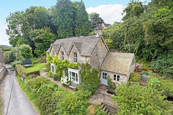 5 Bedroom Detached House For Sale In Far Wells Road, Bisley, GL6