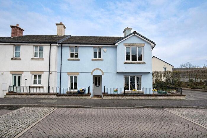 2 Bedroom Flat For Sale In Langley View, Chulmleigh, Devon, EX18