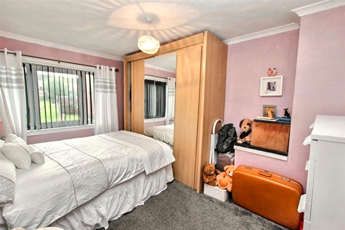 3 Bedroom End Of Terrace House For Sale In Cameron Road, Carluke, ML8